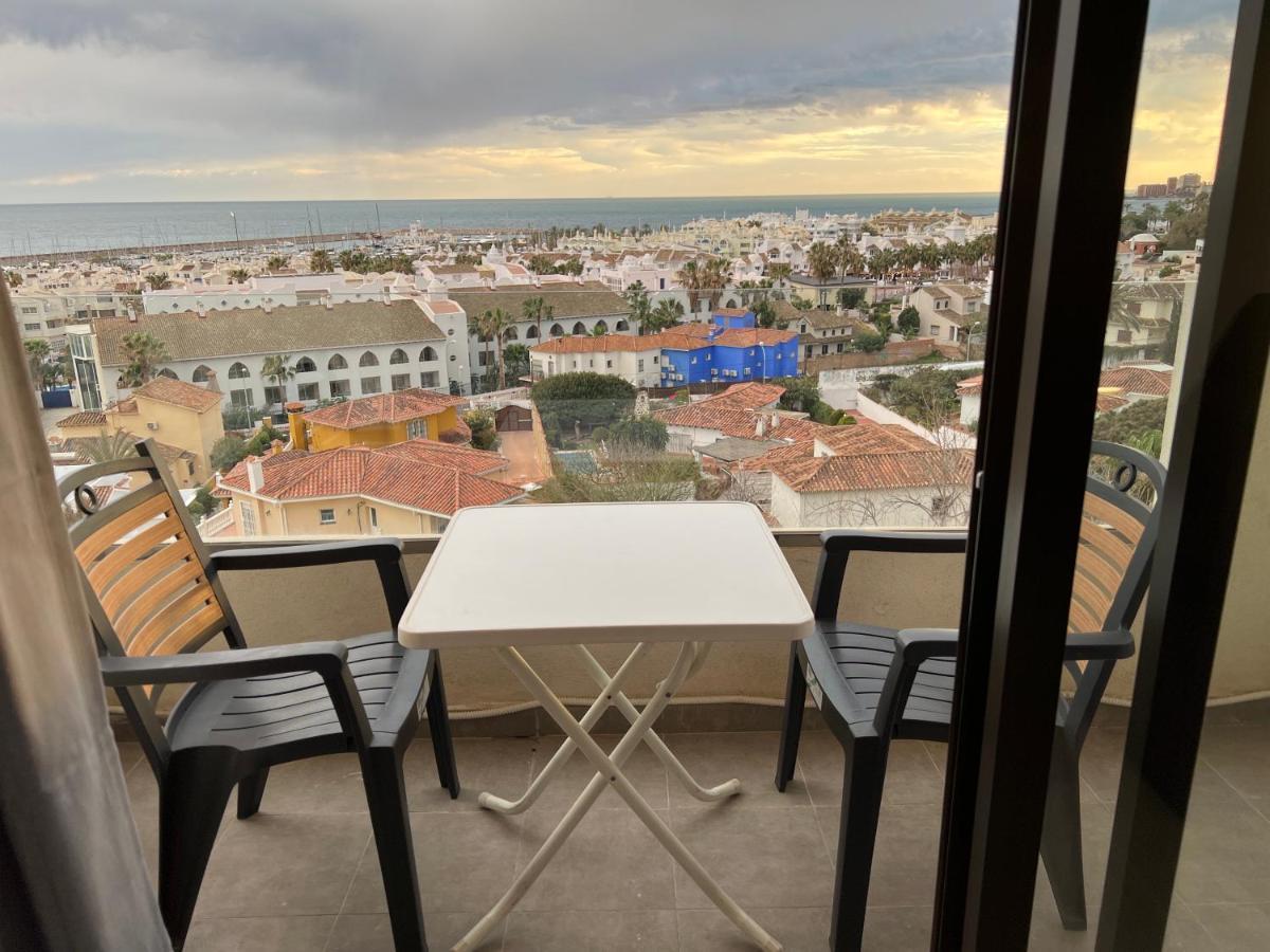 Apartment Sol Carihuela Torremolinos Exteriör bild